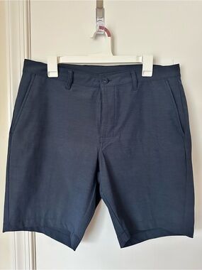 PGA TOUR Men’s Navy Blue Golf Shorts